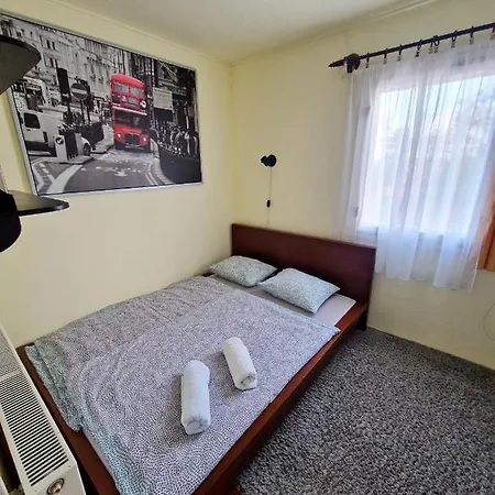 Felicia Ferienhaus *