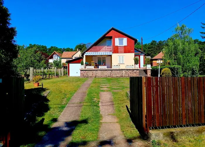 Felicia Holiday home Balatonszepezd